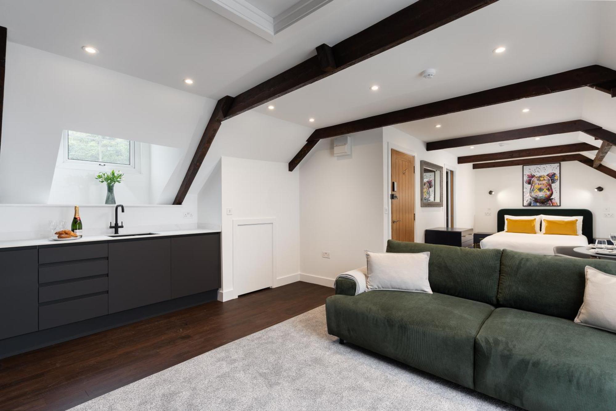 Luxury Modern Suite In Marazion With Parking ภายนอก รูปภาพ
